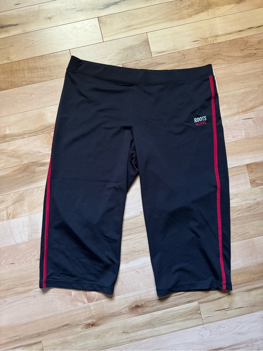 Roots Style 313B RT14 Athletic Shorts Black & Red Size Medium